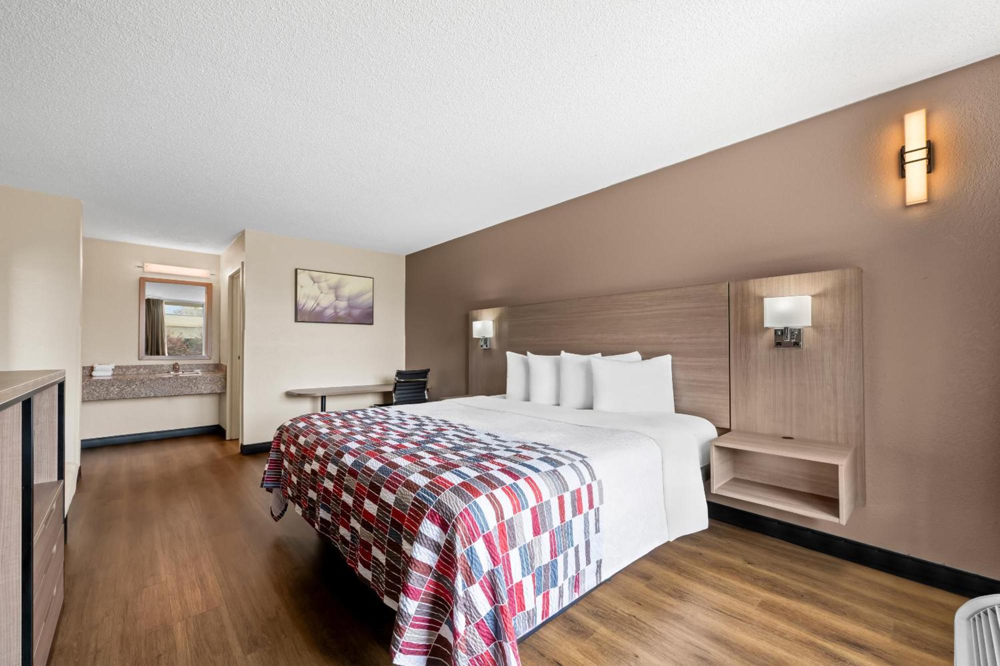 Red Roof Inn Charlotte - Airport Екстер'єр фото